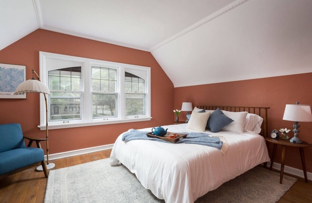 2 Story Home w/ Garage + Game Room | Shorewood