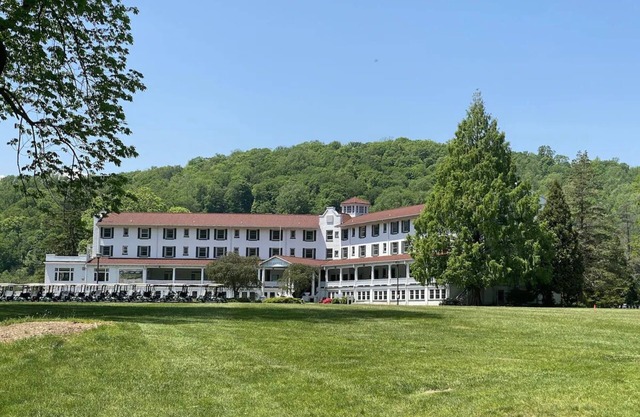 2 Units | Inviting Retreat Great for Nature Hikes & Relaxing River Trips