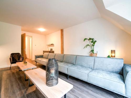 20 pax Farmhouse in Noardbergum with hottub and pub, cleaning included