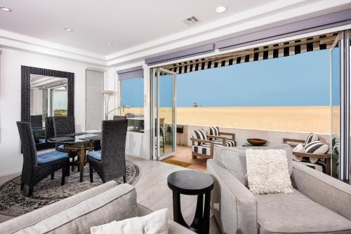 204 E Oceanfront A