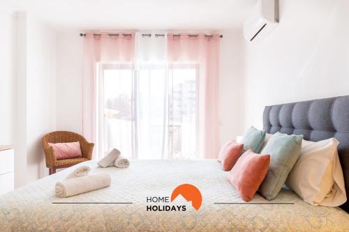 #205 Santa Eulália J23 by Home Holidays