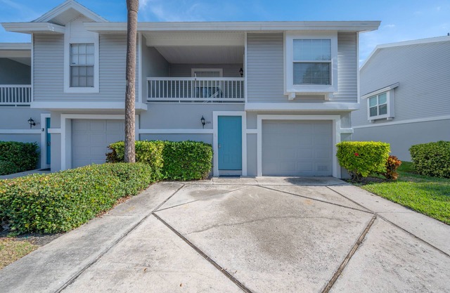 2BR / 2BA Townhouse en la isla del tesoro