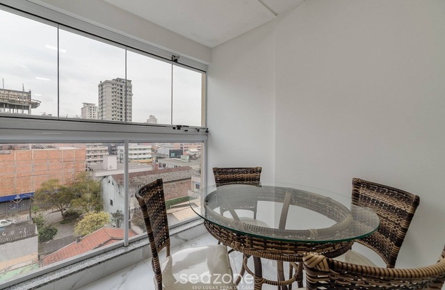 2BR apt w/BBQ 700m From the Beach Sir0501