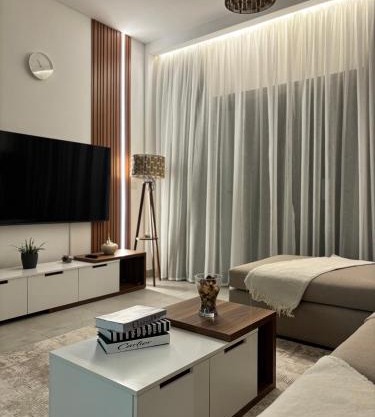 2BR Modern & Comfy Apartment in luxury neighbourhood