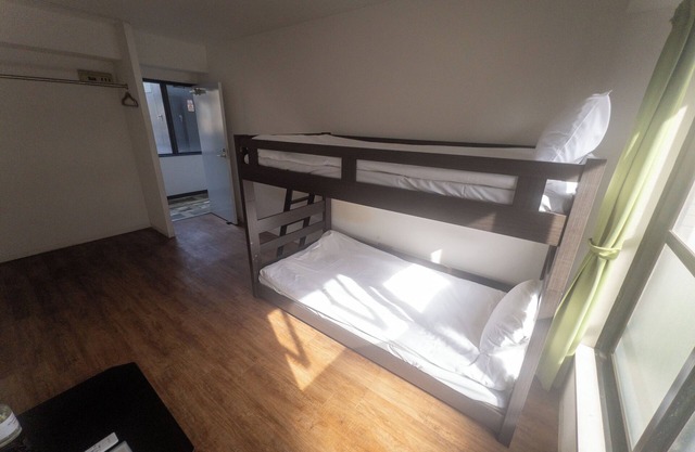 2ppl/34room /1h by train to DisneyLand/Free WiFi(STD2-14)