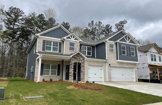 3 Bed 2.5 Bath Brand New Cozy Home- Exec. Stays for You