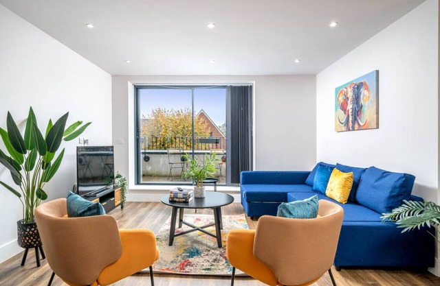 3 bed LuxApartment-FreeParking