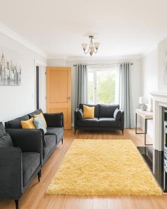 3 Bed Spacious House in Golf Links Road