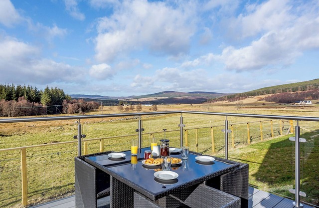 Alojamiento de 3 habitaciones en Cromdale, near Aviemore