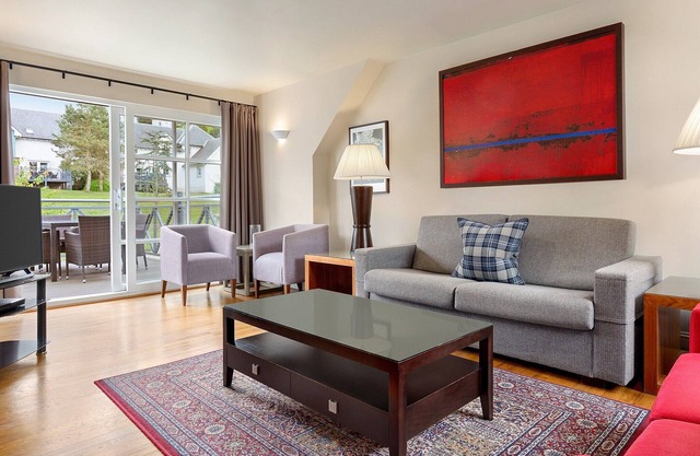 3 bedroom accommodation in Auchterarder, Nr Gleneagles
