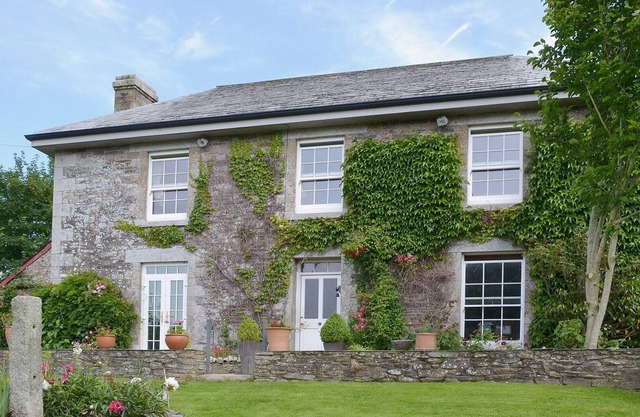 Alojamiento de 3 habitaciones en Rilla Mill, cerca de Callington