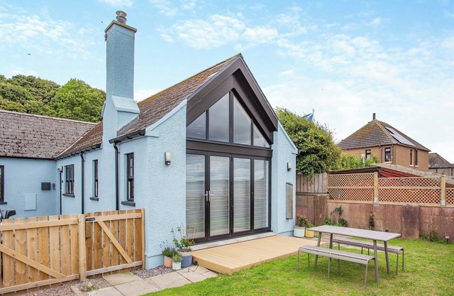 3 bedroom accommodation in Inverness, near Nairn