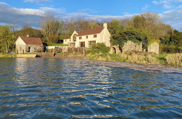 Alojamiento de 3 habitaciones en Weare Giffard, Bideford