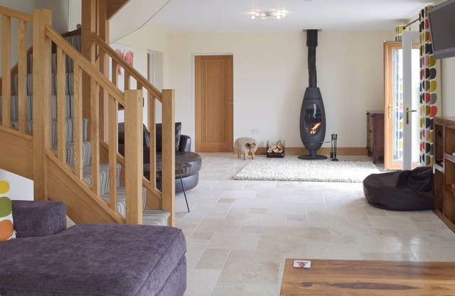 Alojamiento de 3 habitaciones en Red Roses, near Whitland