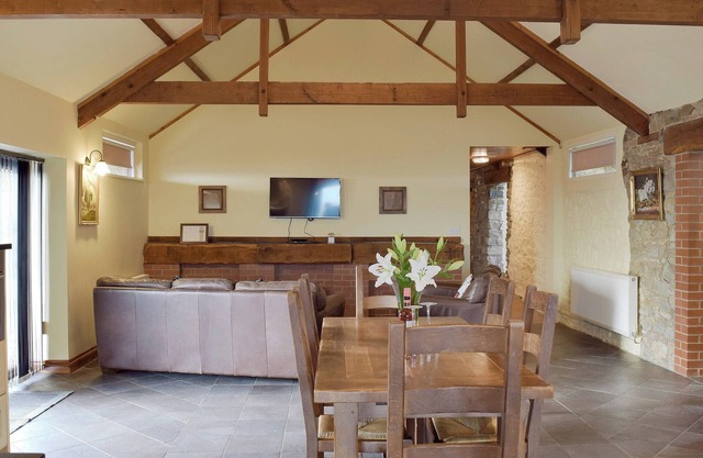 Alojamiento de 3 habitaciones en Cwmbach, near Whitland