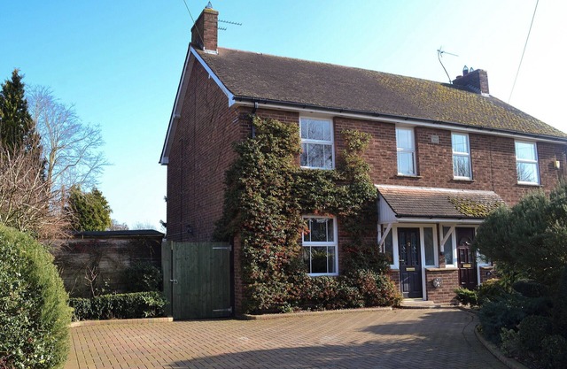 Alojamiento de 3 habitaciones en Offord D’Arcy, cerca de Godmanchester