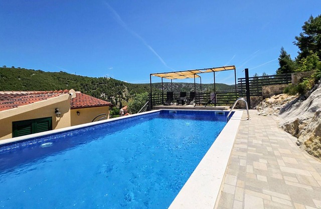 Casa acogedora en Skradin con cocina
