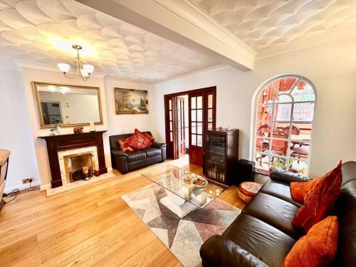 3 Bedroom House in DA15