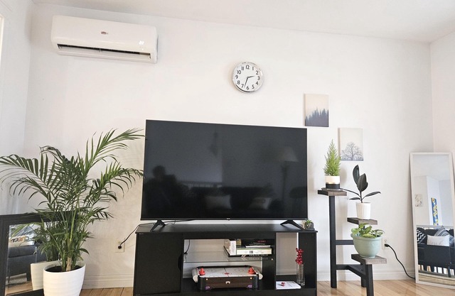3 Bedroom Upper unit House
