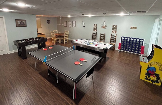 3 Min To Beautiful Norris Lake & Huge Game Room. Vacationrentalnorrislake.com