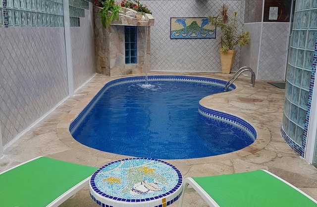 3 SUITES / PISCINA PRIVADA / CUBIERTA / CALEFACTADA / Cond. Cerrar/ Wi-Fi / NETFLIX / 200M PLAYA
