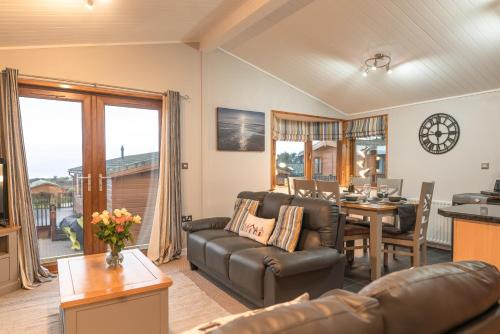 31 Ocean Terrace Lodge - 3 Bed-Sleeps 6 - Hot Tub Extra Cost TJS31OT