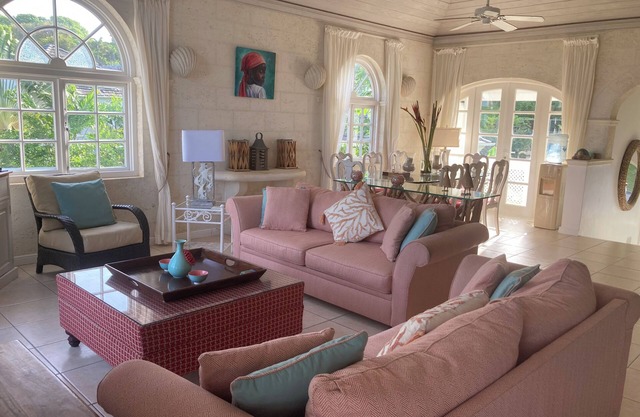# 34 Forest Hills. Una impresionante villa de 4 dormitorios con fabulosas vistas