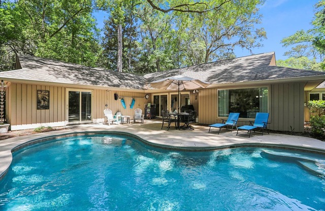 38 Battery Road ~ 3Br Pet Friendly Home en un tranquilo callejón sin salida en Heart of Sea Pines