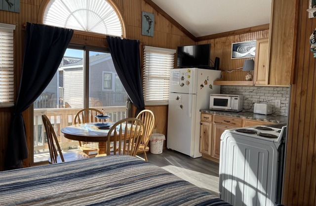 39 Almost Heaven Studio Bedroom Condo by RedAwning