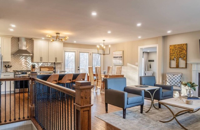 3BR Home Near EVERYTHING | King Beds | Game Room