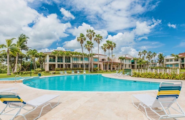 3BR Beach Community- Villa de Palma cerca del Ritz Resort con piscinas y tenis