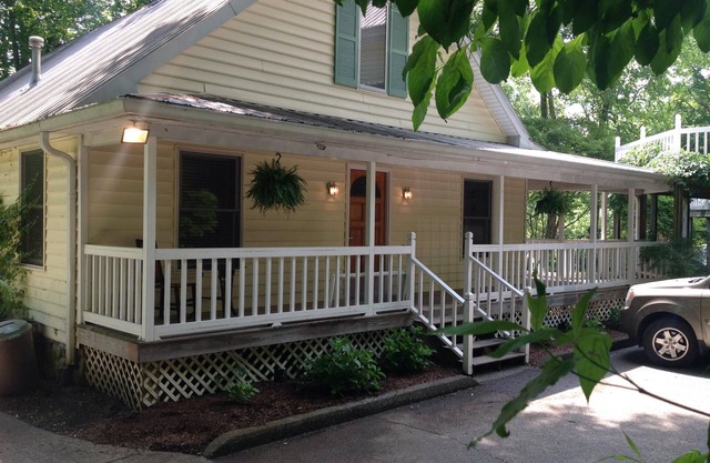 Casa de huéspedes victoriana de 4 dormitorios con piscina en Country Estate cerca de Nashville