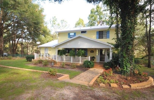 4 BR / 3 BA Riverfront Home en el río Suwannee