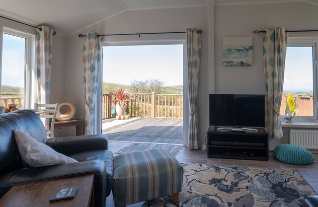 Cabaña-Moderno-Baño Privado-Vista al Jardín