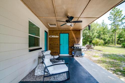 4 Mi to Three Sisters Springs Crystal River Home