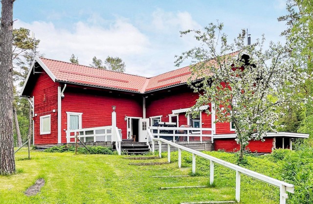4 esrellas case en VÄDDÖ-By Traum