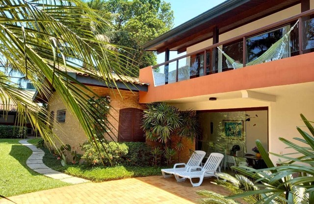 4 SUITES - AIRE ACONDICIONADO - CONDOMINIO CERRADO - CERCA DEL MAR -