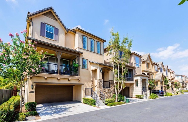 4BD 4BA Family Home near Disneyland