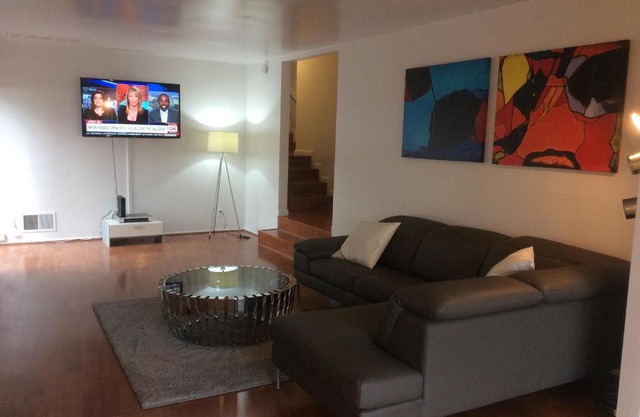 5 bedroom 3 bath home near universal