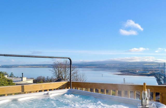 Alojamiento de 5 habitaciones en Craigton, cerca de Inverness
