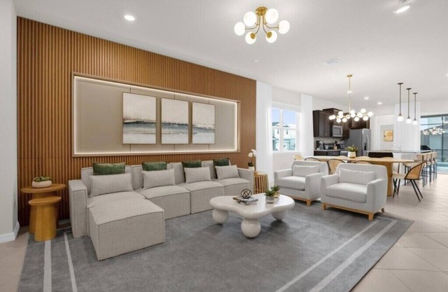 5 Bedrooms/5.5 Bathrooms/Windsor Cay (15948CC)