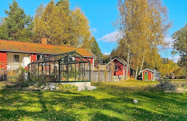 5 personas casa en NORRTÄLJE