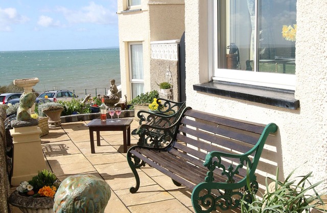 Casa de 5 estrellas en Criccieth. Vistas al mar. A 1 minuto de la playa. Capacidad para 8 personas