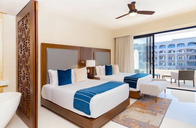 5-star luxury resort in amazing San Jose del Cabo with fitness room, Kids Club