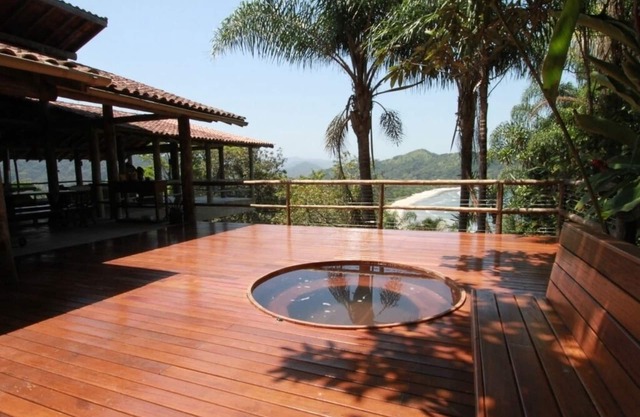 5 o 7 SUITES - CONDOMINIO CERRADO - UBICACIÓN MAGNÍFICA