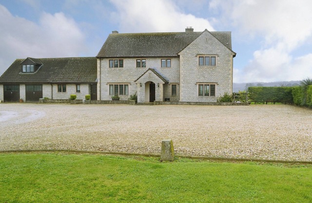 Alojamiento de 6 habitaciones en Milborne Port, near Sherborne