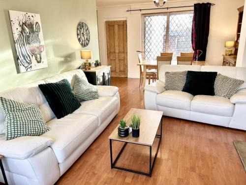 6 Guests - 3 Bed House in Chester-le-Street