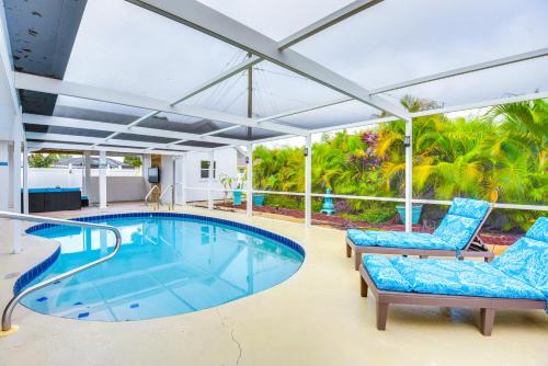 6 Mi to Beach Bradenton Home with Private Pool