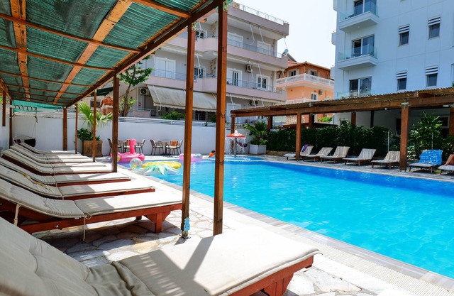 6 Milje Hotel
