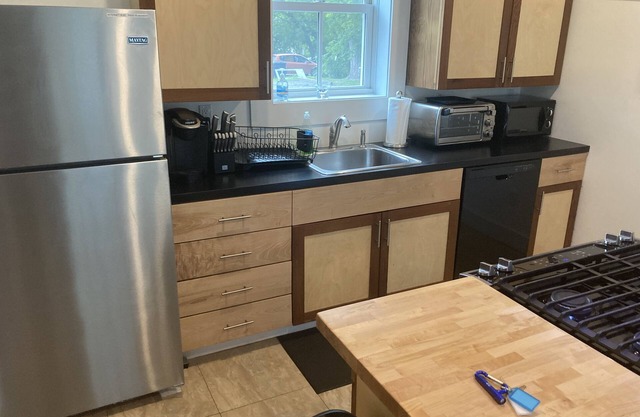 81B East Allen Apartamento de 2 dormitorios en el centro de Winooski